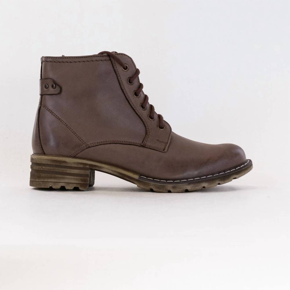 NEW V-ITALIA women's piper boot in brown